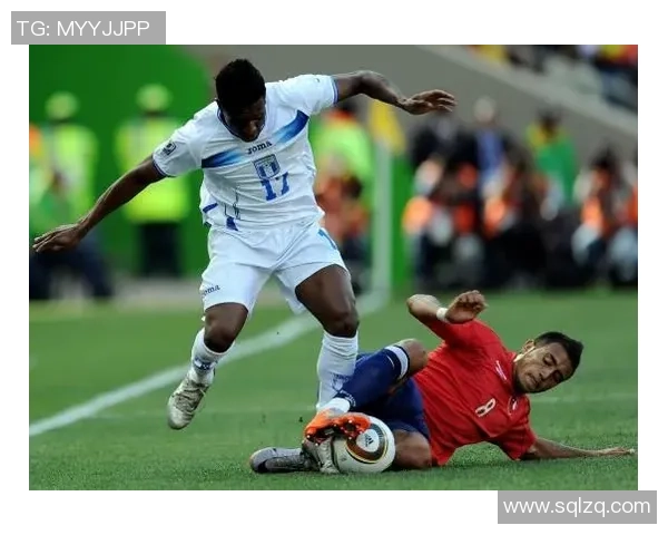 智利与洪都拉斯足球对决精彩回顾与赛后分析